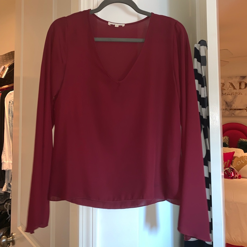 Vestique shirt with trendy sleeves
